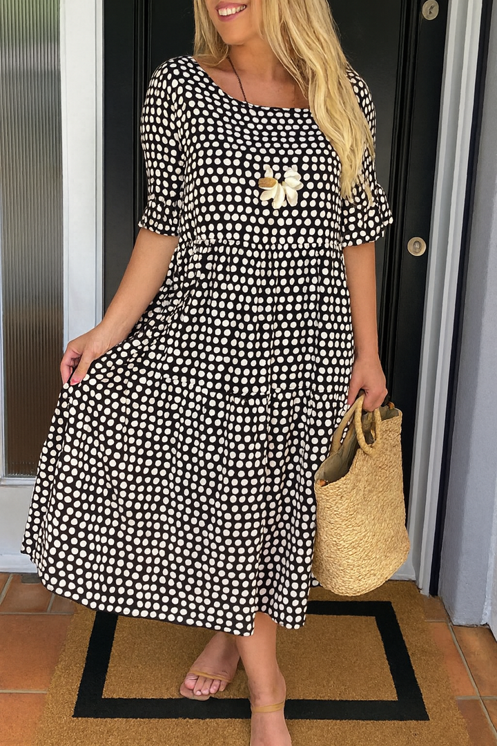 IRIS | Timeless Midi Dress